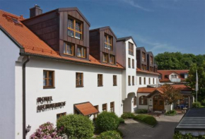 Гостиница Hotel Lechnerhof Unterföhring  Мюнхен